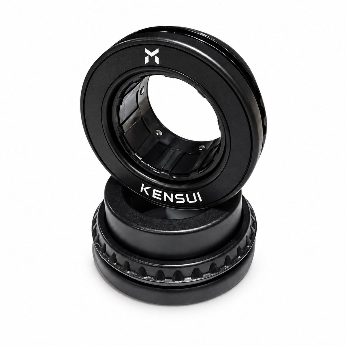 Kensui auto-lock Olympic collar pair showing branded front and ridged release ring