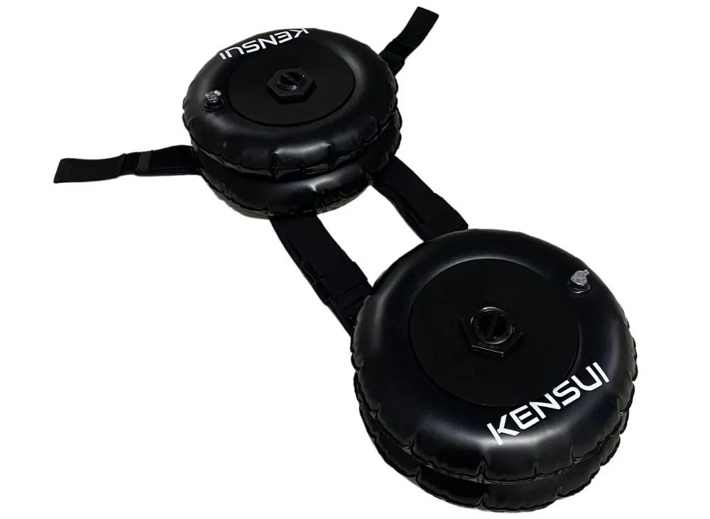 Black EZ-VEST fitted with two round Kensui HYDRO weight plates.